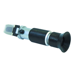 Refractometer